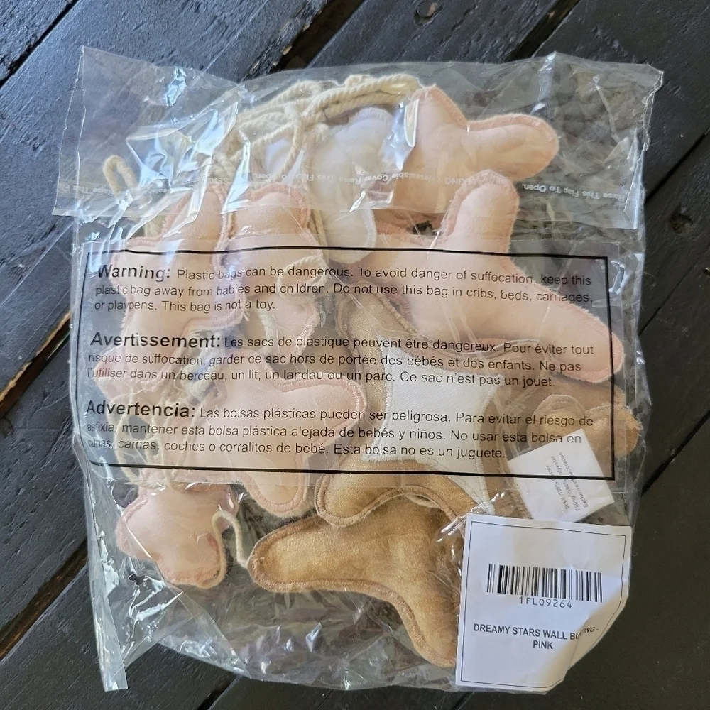 Hallmark Baby NWT Pink Gold White Moon Stars Garland Bunting Dreamy Nursery